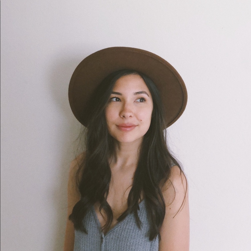 Meet your Posher, Samantha